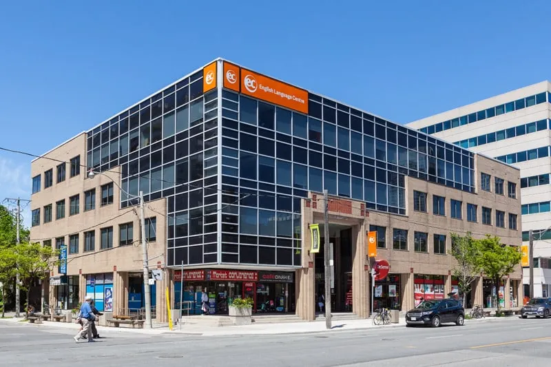 記事「EC Toronto」のサムネイル