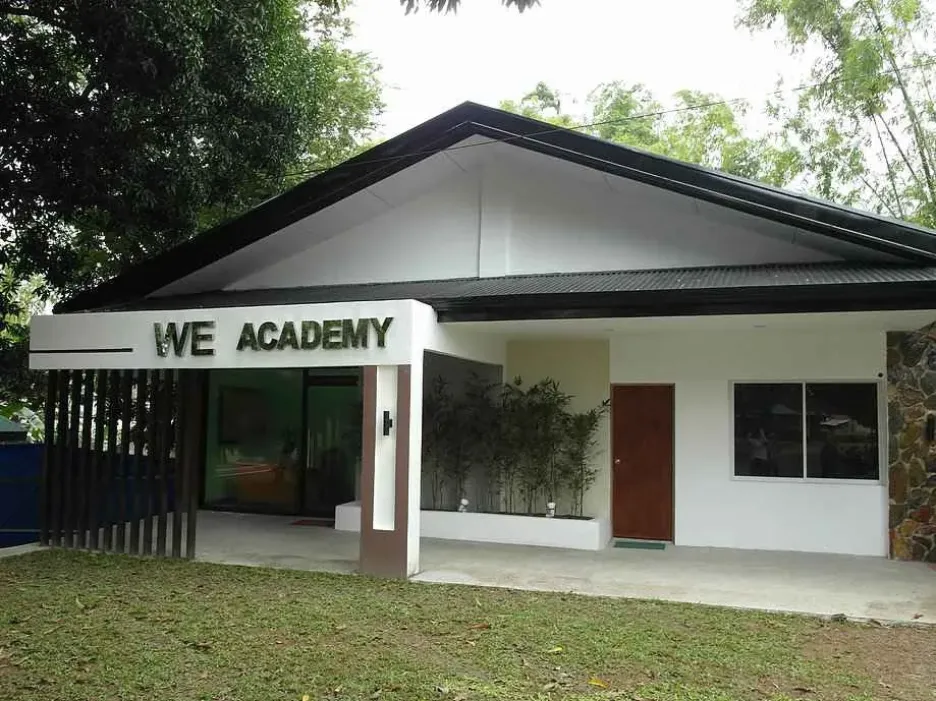 記事「Clark We Academy」のサムネイル