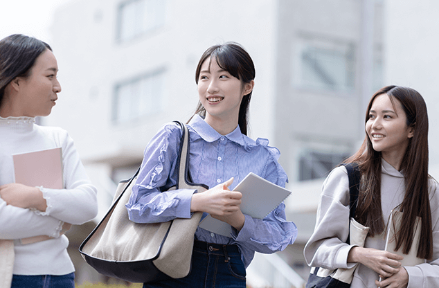 年代から探す：大学生