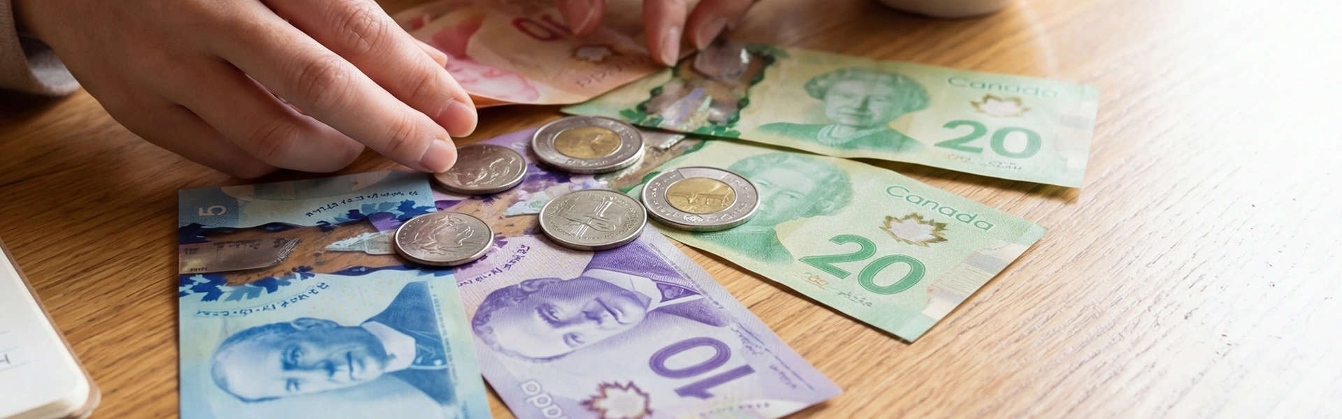 カナダの通貨と両替