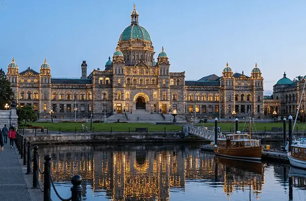 ブリティッシュ・コロンビア州議事堂の外観