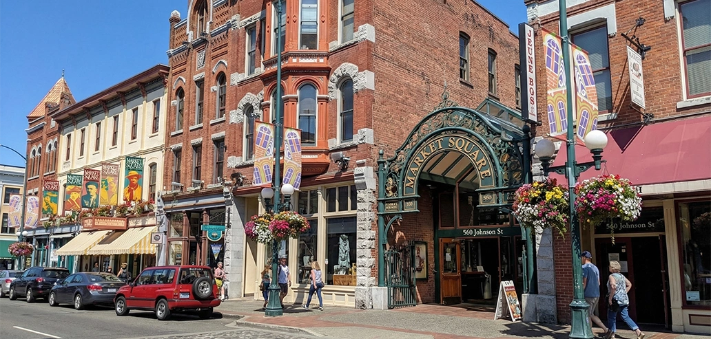 マーケット・スクエア