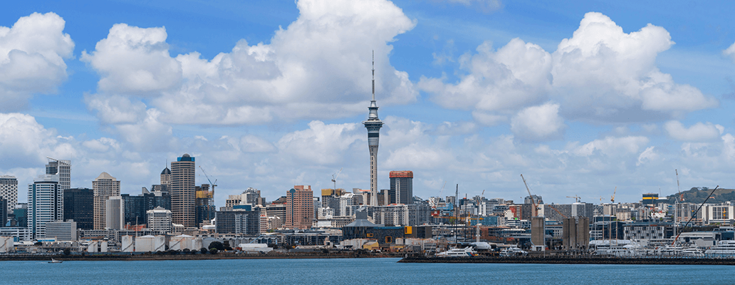 ニュージーランド留学費用の内訳 | 都市と自然が共存するニュージーランドの都市部の景観