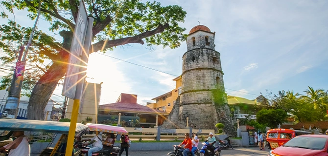ドゥマゲテの街並み