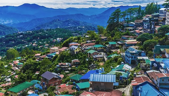 緑豊かな山の中に広がるバギオの街並み——フィリピン高原都市の語学留学