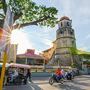 ドゥマゲテの街並み