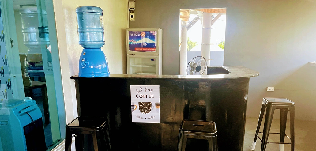 フィリピン留学中に利用できる校内のウォーターサーバーと売店