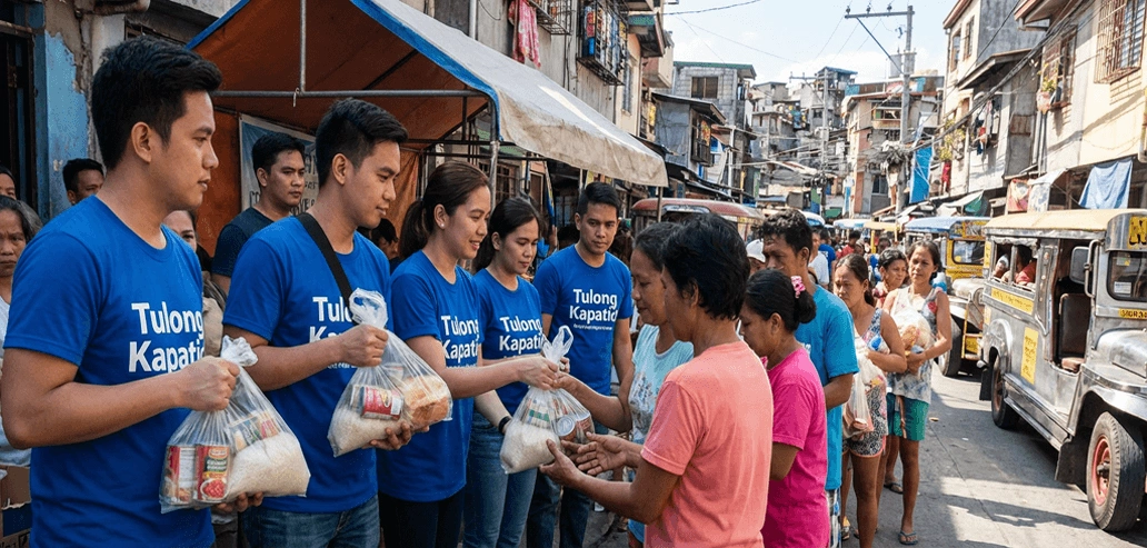 地域の人々と触れ合いながら行うチャリティ活動