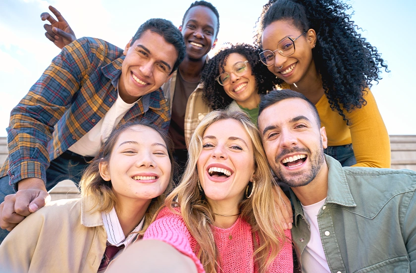 多国籍の留学生との交流風景