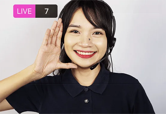 正在上LIVE課程的學生畫面